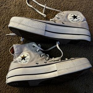 Platform Converse Size 6 in women’s